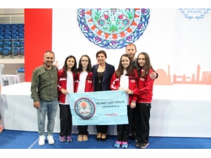 Trabzon’a İlk Kez Madalya Getirdiler