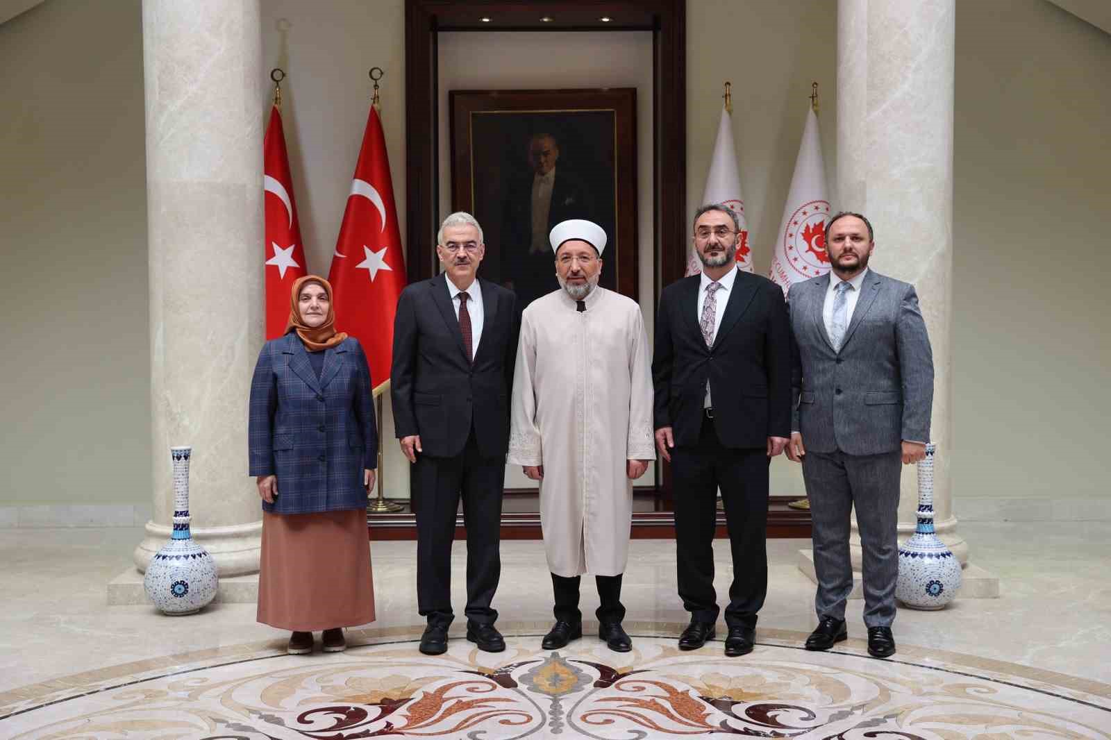 diyanet-isleri-baskani-arpagus-tan-bursa-valiligi-ne-ziyaret