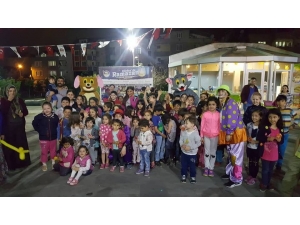 Körfez’de Ramazan Coşkusu Demokrasi Ve Şehitler Meydanı’nda