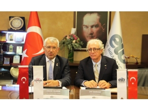 Egeli İhracatçı Kendi Evinde Eximbank Kredisine Kavuşacak