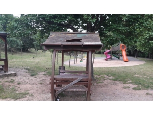 Bilinçsiz Vatandaşlar Kamu Mallarına Zarar Veriyor