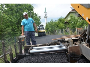 Kartepe’de Köy İçi Yolları Asfaltlandı