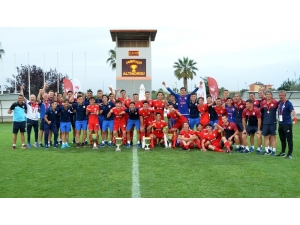 Kupa Canavarı Altınordu