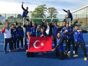 Avrupa’nın Hokeyde Gol Kralı Mahmut Yunus Cengiz Oldu