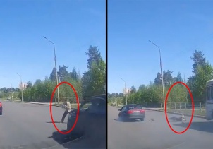 Önce Otomobil Çarptı, Sonra Minibüsün Altında Kaldı