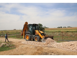 Haliliye’de Yol Yapım Çalışmaları Sürüyor