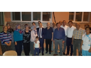 Salihli’de Başkandan Çat Kapı İftar