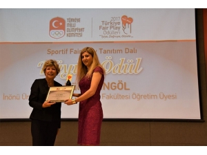 Hülya Berktaş Bingöl’e Olimpiyat Ödülü