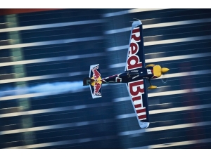 Red Bull Air Race’te Heyecan Japonya’ya Taşınıyor