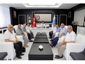 Rektör Karacoşkun Dostluk Grubu İle Bir Araya Geldi