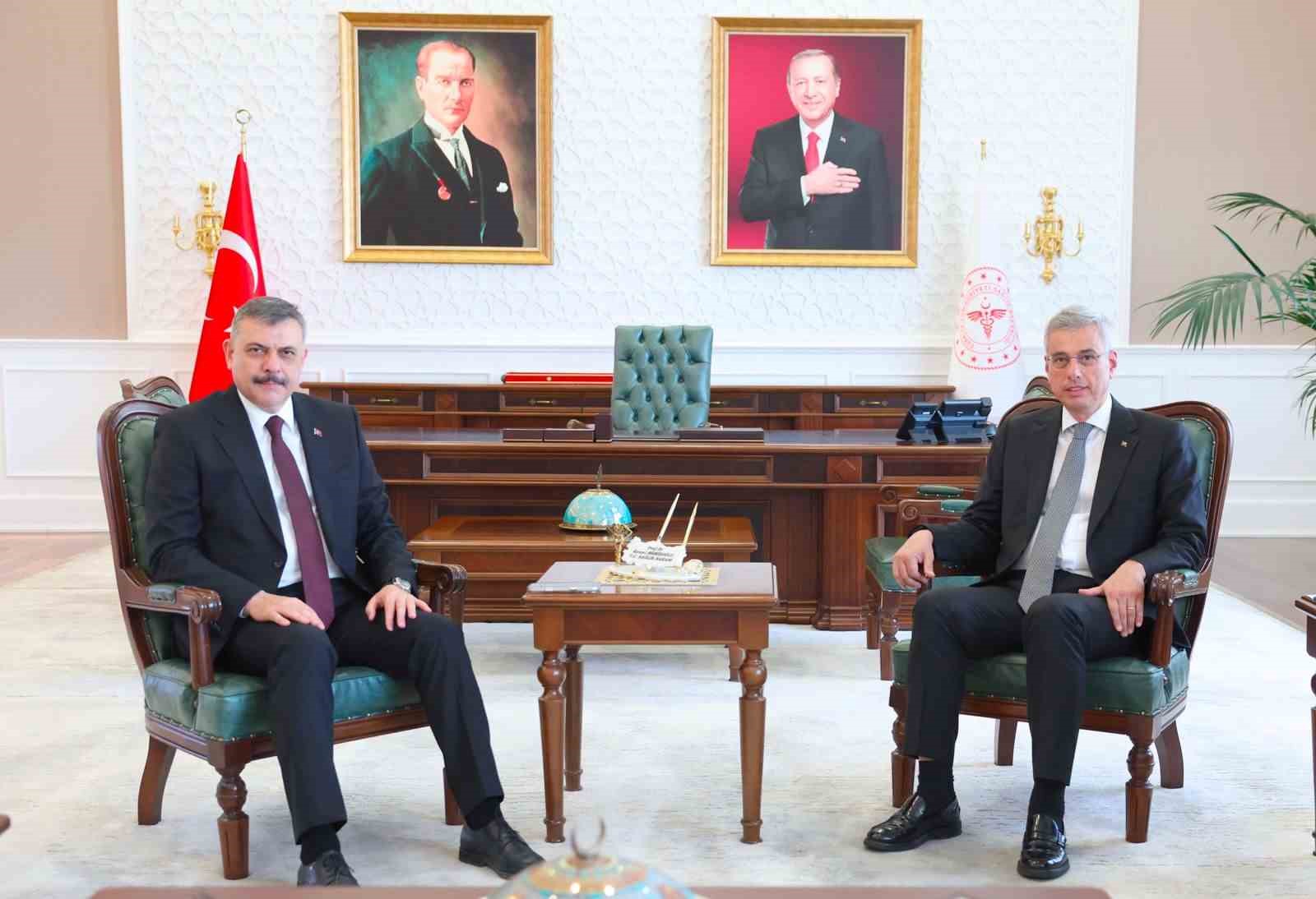 icisleri-bakani-ciftci-saglik-bakani-memisoglu-ile-bir-araya-geldi