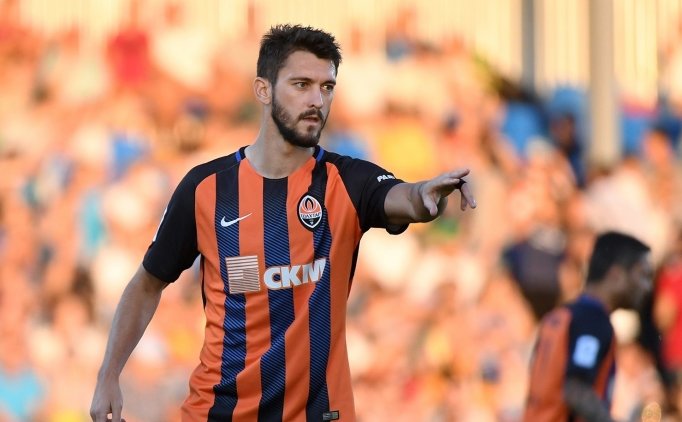 Fenerbahçe'nin Hedefindeki Golcü Ferreyra'dan Müjde!