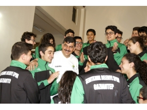 Paletli Yüzme Branşında Şehitkamil’e Milli Davet