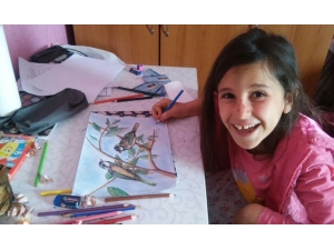 İlkokul Öğrencisi Resim Sergisi Açtı