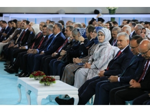 Cumhurbaşkanı Erdoğan: "Her İki Seçimden De Yüzümüzün Akıyla Çıkacağız" (1)