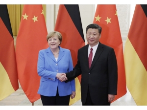 Almanya Başbakanı Merkel, Çin Devlet Başkanı Xi Jinping İle Görüştü