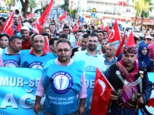 Karaer; “Sağlık Çalışanları Geçen Yıl 715 Milyon Hastaya Hizmet Verdi”