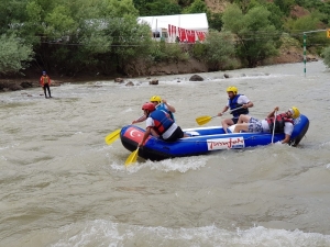 Hakkari Ekibi, Türkiye Şampiyonasında Mücadele Veriyor