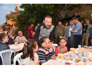 Başkan Doğan, Mahalle Gezilerinde