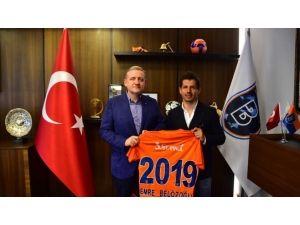 Emre Belözoğlu 1 Yıl Daha Başakşehir’de