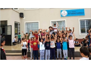 Milli Kaleci Tolga Zengin Öğrencilerle Buluştu