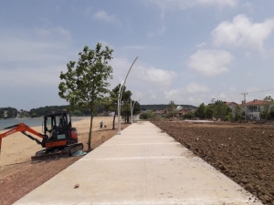 Kumcağız’daki Sahil Düzenlemesi Yaz Sezonuna Yetiştirilecek