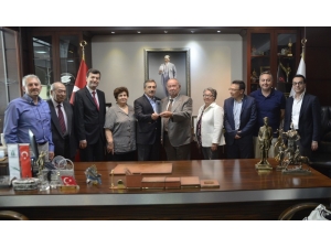 Sivrihisar Eğitim Vakfı’ndan Başkan Ataç’a Ziyaret