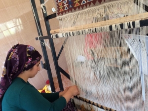 Kilim Dokuma Kurslarına Osmaniyeli Kadınlardan Büyük İlgi