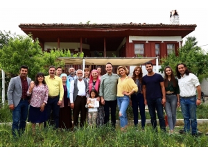 “Kalk Gidelim” Yazın Da Güldürmeye Devam Edecek