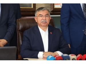 Milli Eğitim Bakanı Yılmaz: "Türkiye’nin Tökezlemesini Bekleyenler Var"
