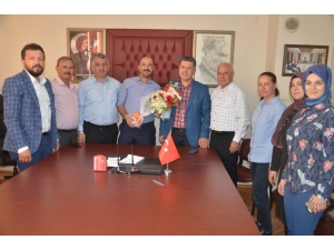 Ak Parti Manisa Milletvekili Adayı Özkan Sahaya İndi