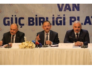 Çevre Ve Şehircilik Bakanı Mehmet Özhaseki: