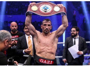 Fırat Arslan Dünya Şampiyonluğu İçin Dövüşecek