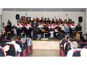 Bayraklı’da Thm Korosu Konseri