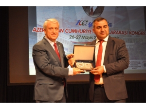 100. Yılında Azerbaycan Cumhuriyeti Uluslararası Kongresi