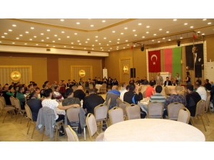 Isparta Valisi Şehmus Günaydın, 32 Gençlik İle Sahur Yaptı