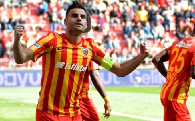 Fenerbahçe'de Deniz Türüç Operasyonu