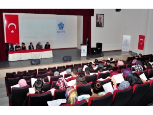 1.moleküler Biyoloji Ve Biyoteknoloji İş Fikri Çalıştayı Neü’de Yapıldı