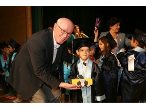 Odunpazarı’nda Kreş Öğrencileri Kep Attı