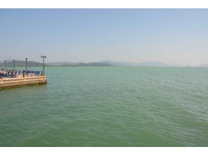 Prof. Dr. Önder Yıldırım; “Göldeki Geçici Renk Değişiminde Ana Faktörün Kükürt Ve Yosun Varlığı Olduğunu Düşünüyoruz”