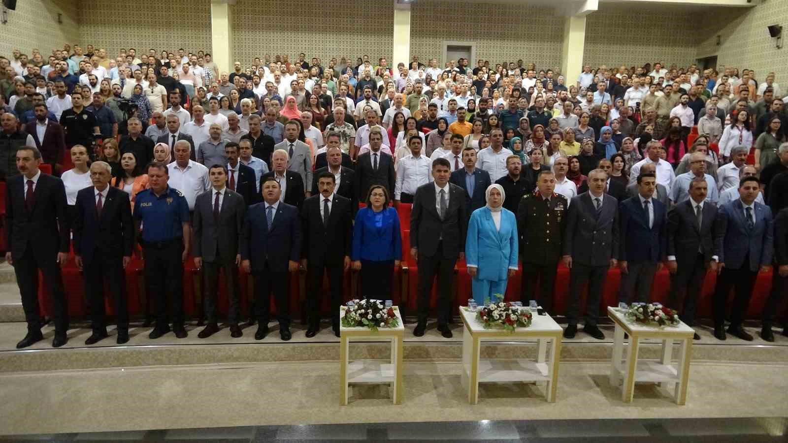 gaziantep-buyuksehir-belediye-baskani-sahin-milletimiz-15-temmuz-da-iradesine-sahip-cikti