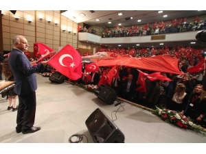 Bayraklı’da ’Ustaya Saygı’ Konseri