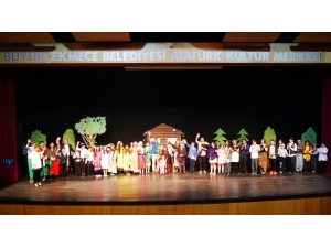 Geleceğin Tiyatro Sanatçıları Büyükçekmece’de Sahne Aldı