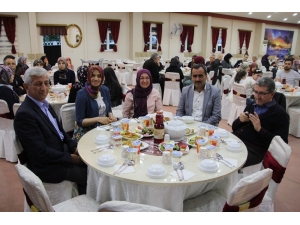 Domaniç Kaymakamlığı’ndan İftar