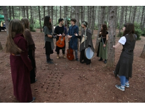 Gençlerden Kent Ormanı’nda Strateji Oyunu