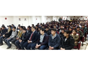 Gaün İslahiye Meslek Yüksekokulu’nda Etik Kurallar Konferansı