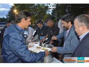 Seyitgazi’de İftar Coşkusu Devam Ediyor