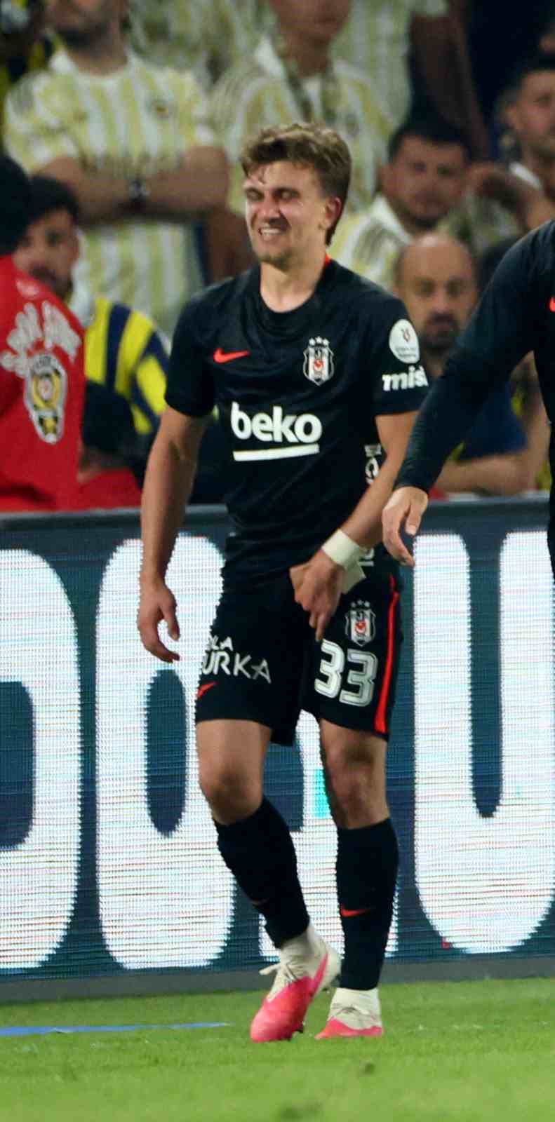 besiktas-ta-ridvan-yilmaz-derbide-sakatlandi