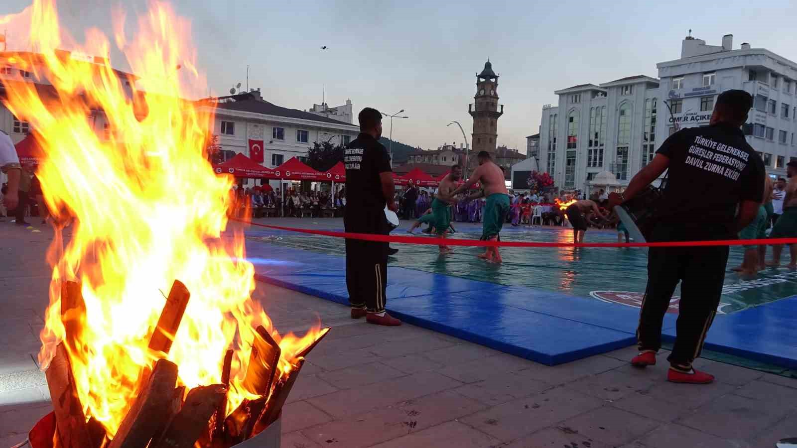 yozgat-ta-15-temmuz-ata-sporu-karakucak-guresleri-ile-anildi