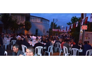 Dilovası’nda İftar Sofrası Tepecik’te Kuruldu